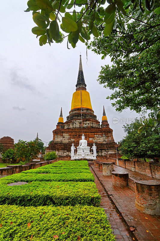 泰国大城府Yai Chaimongkol寺